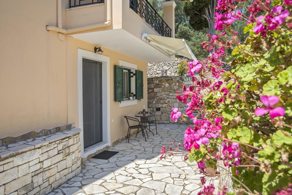 Galazio Sunset Villas Gaios Exterior foto